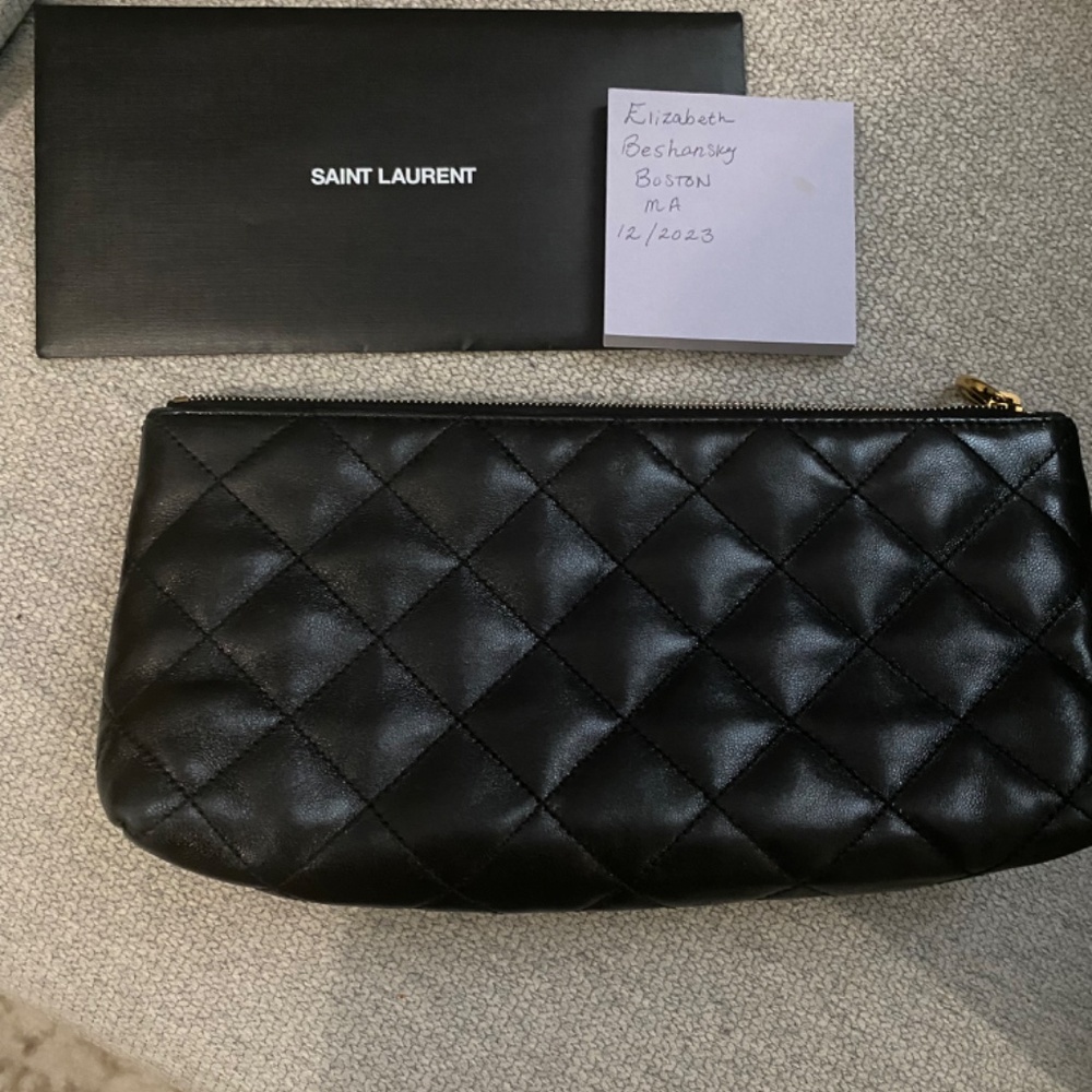 Yves Saint Laurent YSL authentic New ICARE Maxi - Picture 8 of 8